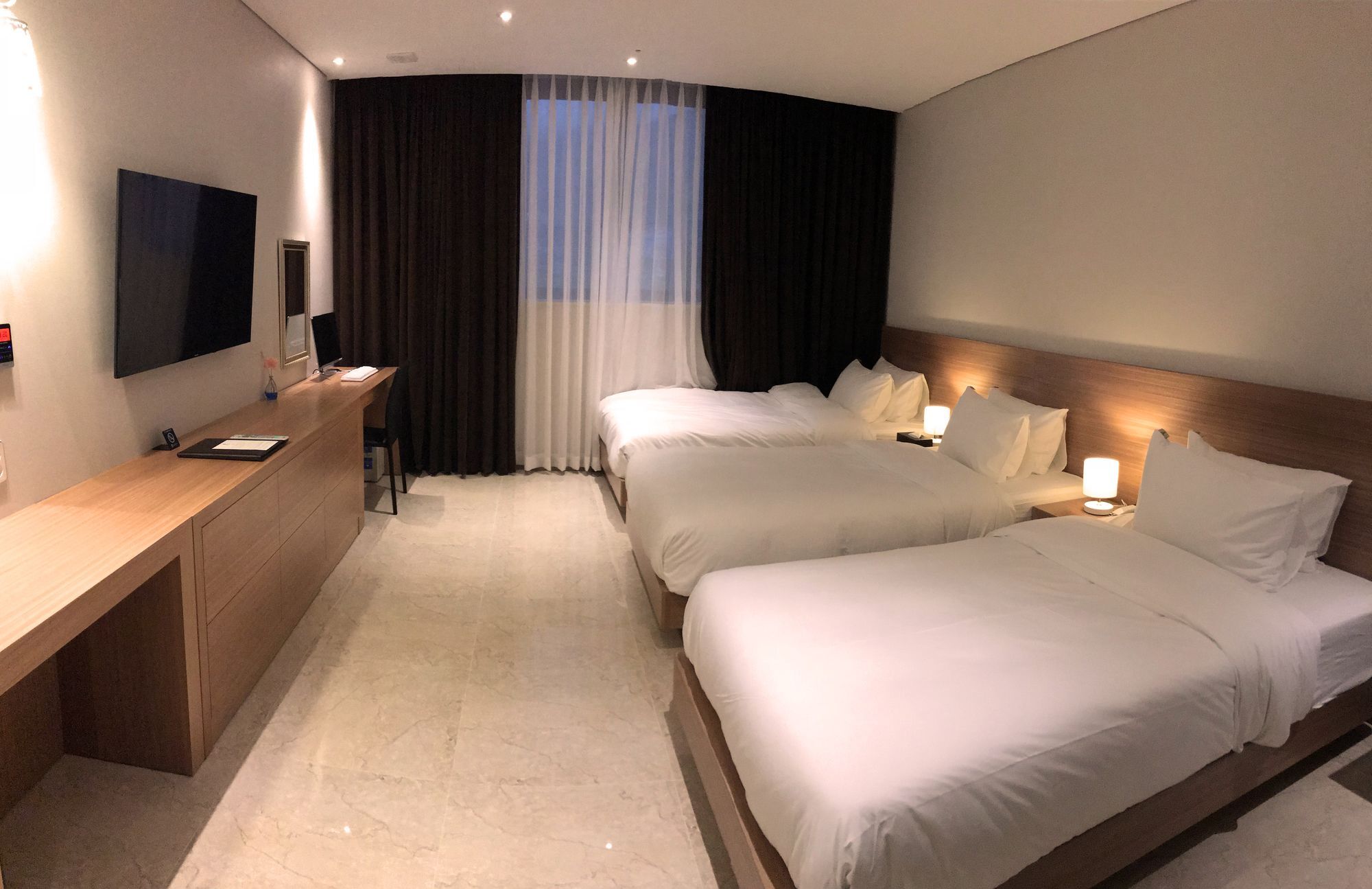 Benikea Hotel Yangsan Bagian luar foto