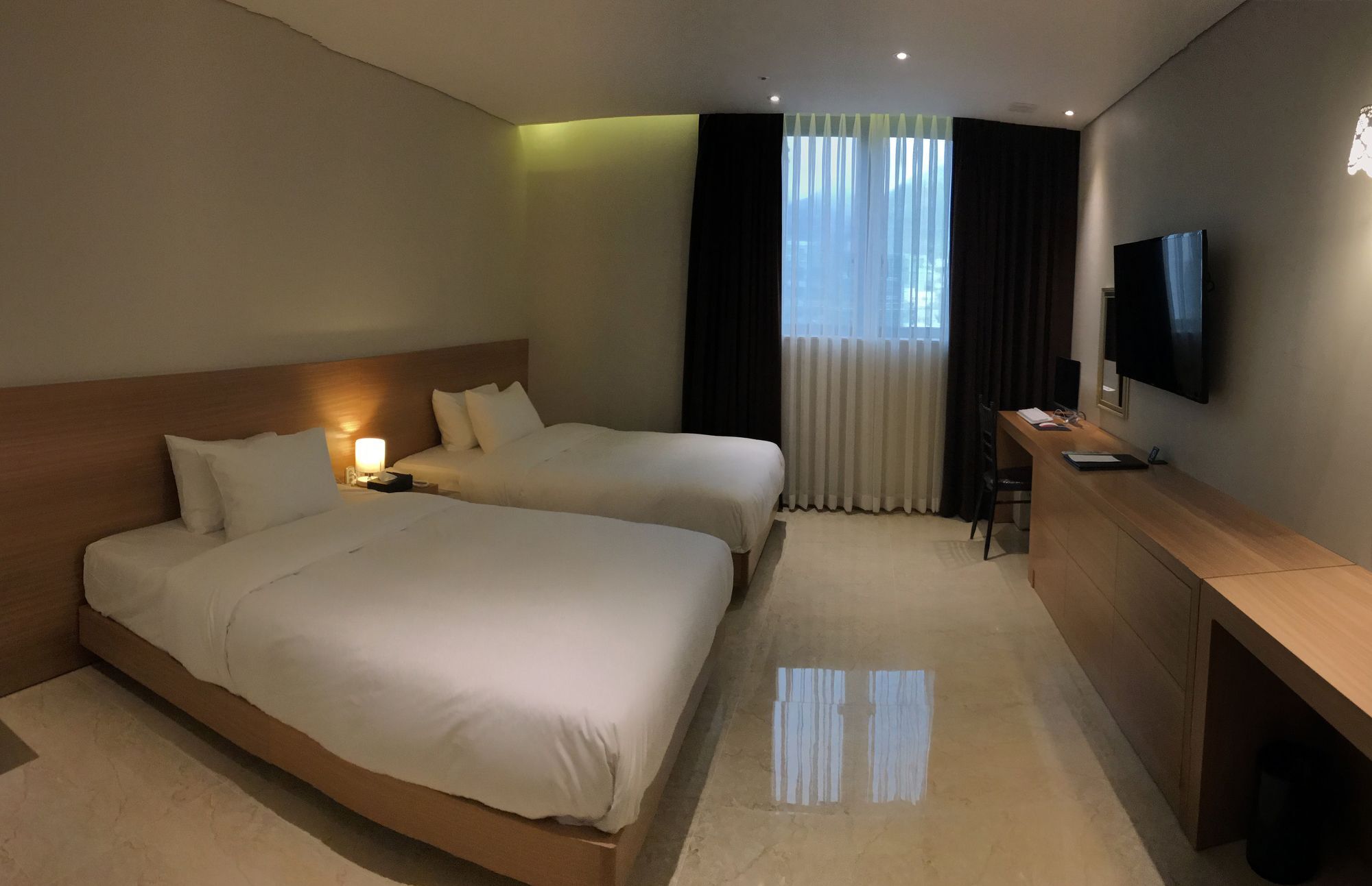 Benikea Hotel Yangsan Bagian luar foto