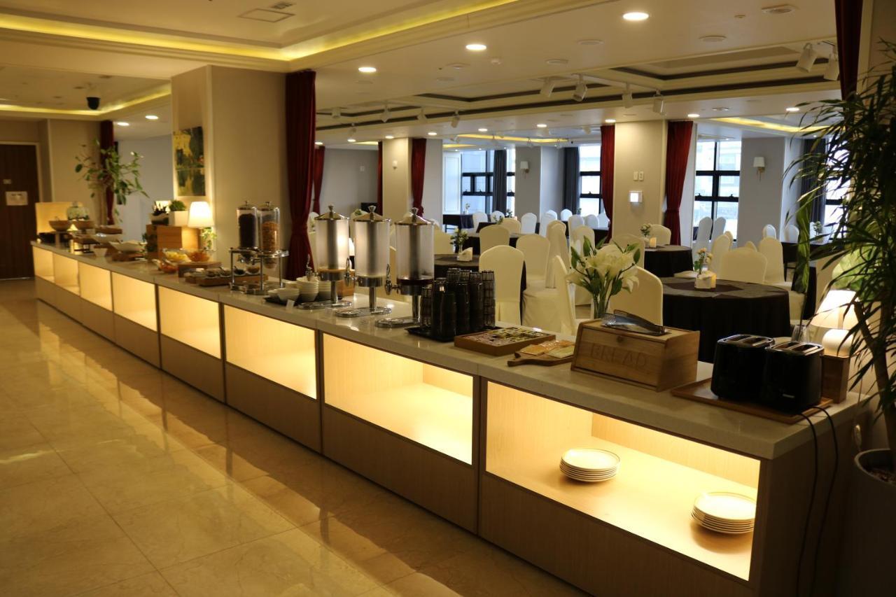 Benikea Hotel Yangsan Bagian luar foto
