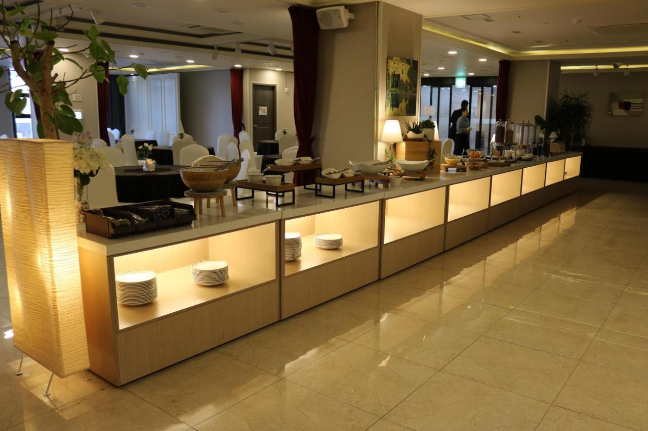 Benikea Hotel Yangsan Bagian luar foto